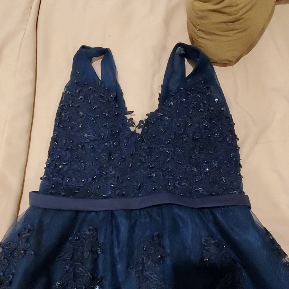 Dress - Picture 2 of 2